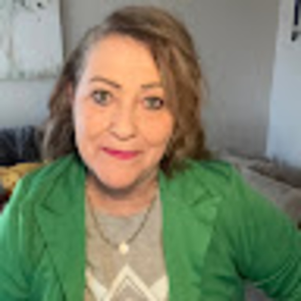 Meet your Posher, Bernadette